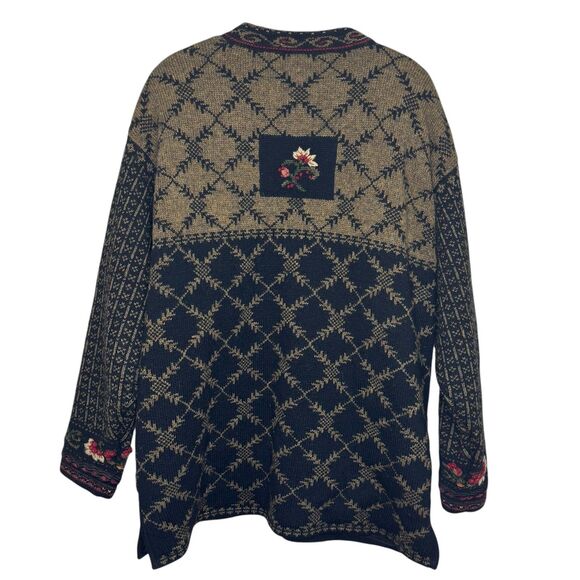 Vintage Icelandic Design Sweater Jacket Large Black Wool Zip Floral Cardigan 00s - Picture 2 of 12